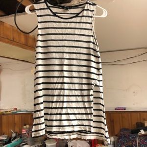 Black & white long short sleeve shirt